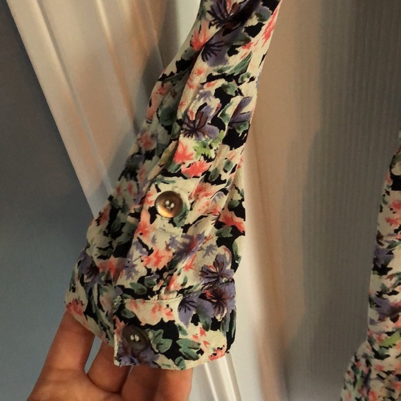 Ganni by Anthropologie Flowy Tiered Dress in Gauzy Floral - Picture 13 of 14